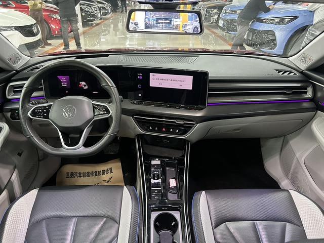 Volkswagen Lamando